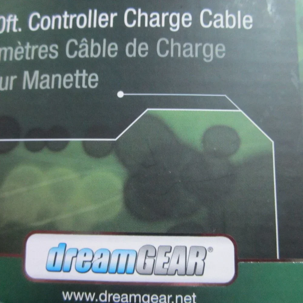 10ft NEW DREAMGEAR DGXB1-6602 XBOX ONE LED CHARGING CABLE JG 01